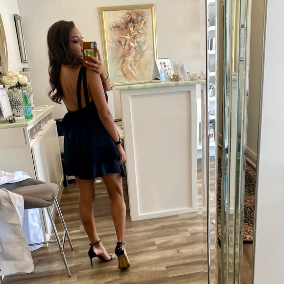 Black backless tie at Waist Dress - Picture 3 of 3